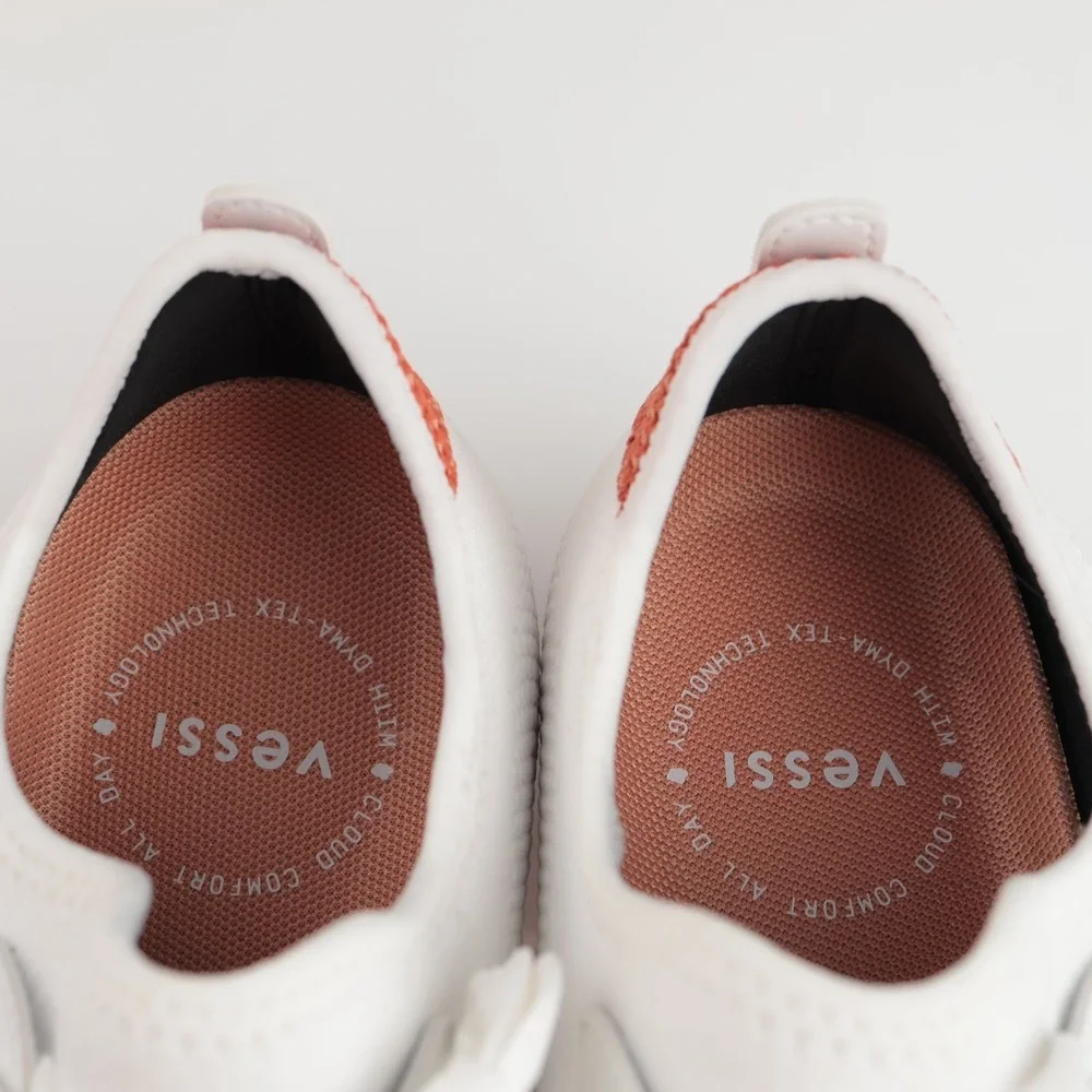 Vessi Womens Weekend Sneakers Size 9 Waterproof White Red Lace Up Comfort Shoes